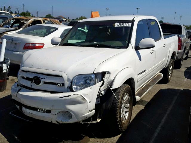 5TBET38105S473860 - 2005 TOYOTA TUNDRA DOU WHITE photo 2