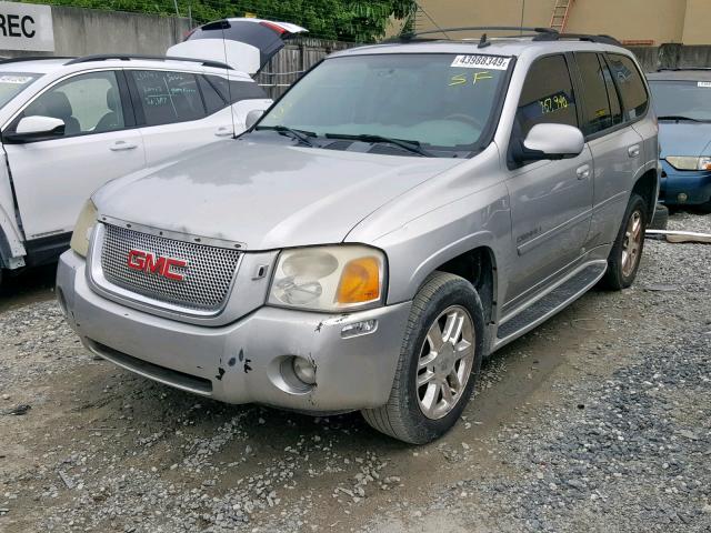 1GKES63M862294542 - 2006 GMC ENVOY DENA SILVER photo 2