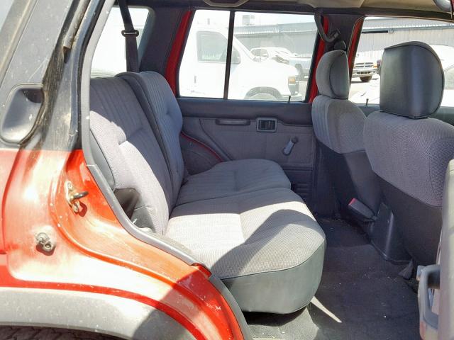 JN8HD17Y2SW051934 - 1995 NISSAN PATHFINDER RED photo 6