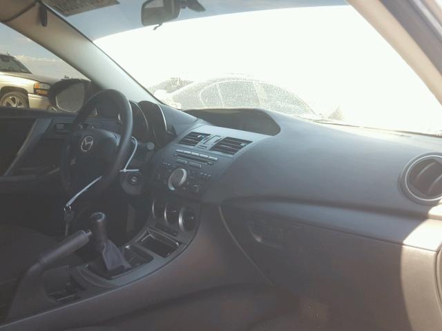 JM1BL1UF1B1474864 - 2011 MAZDA 3 I GRAY photo 9