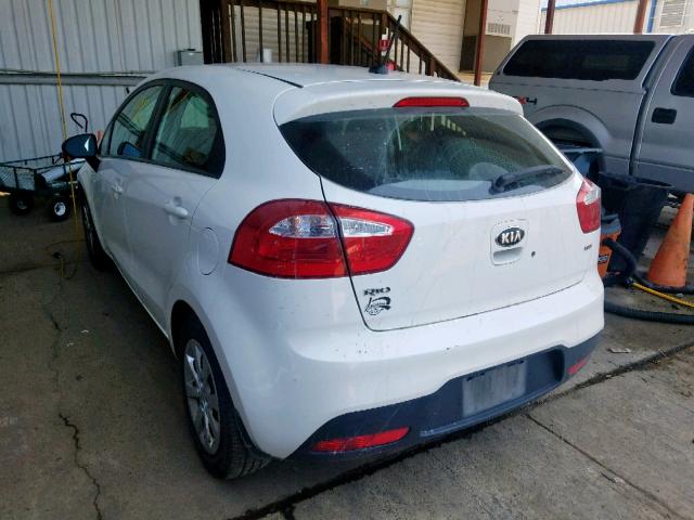 KNADM5A36E6410458 - 2014 KIA RIO LX WHITE photo 3