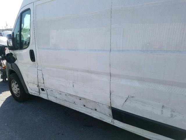 3C6URVJG2JE148148 - 2018 RAM PROMASTER 白色 照片 9