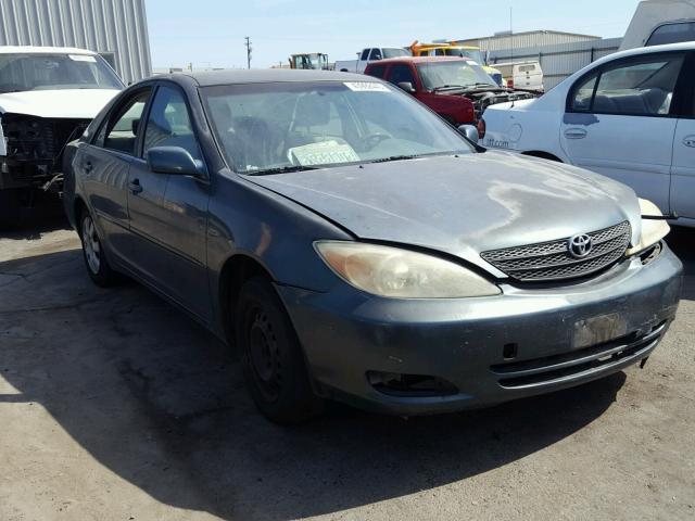 JTDBE32K430158100 - 2003 TOYOTA CAMRY LE GREEN photo 1