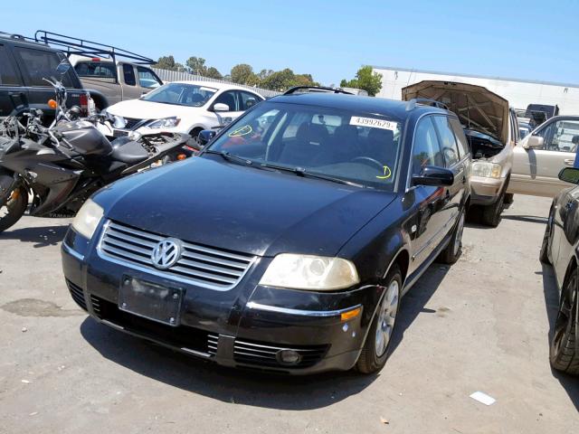 WVWVD63B12E376111 - 2002 VOLKSWAGEN PASSAT GLS BLACK photo 2