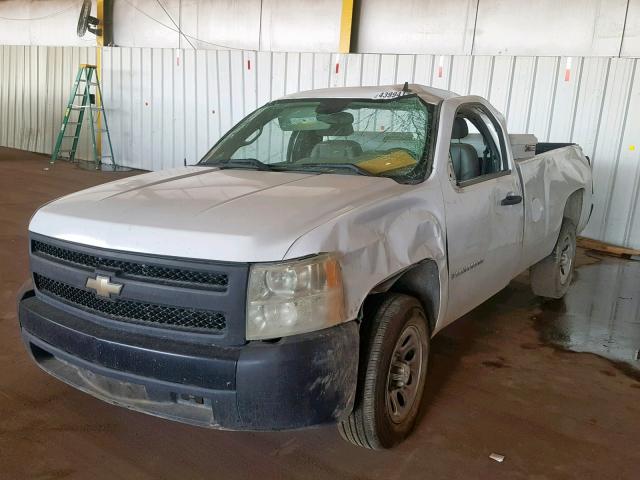 1GCEC14X08Z327953 - 2008 CHEVROLET SILVERADO WHITE photo 2