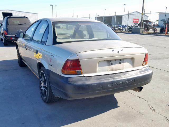 1G8ZG5282WZ243049 - 1998 SATURN SL1 BEIGE photo 3