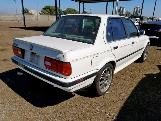 WBAAE0307KED52211 - 1989 BMW 325 IX AUT WHITE photo 4