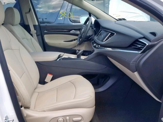 5GAEVAKW5KJ248029 - 2019 BUICK ENCLAVE ES WHITE photo 5