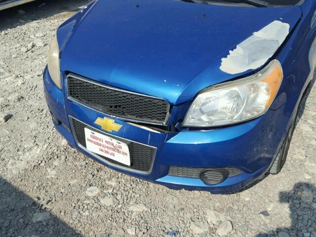 KL1TD66E19B301649 - 2009 CHEVROLET AVEO LS BLUE photo 9