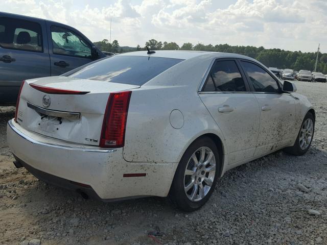 1G6DV57V580181774 - 2008 CADILLAC CTS HI FEA WHITE photo 4