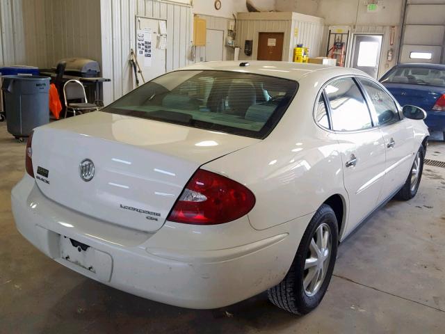 2G4WC582061190850 - 2006 BUICK LACROSSE C WHITE photo 4