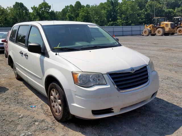 2A8HR44H28R799158 - 2008 CHRYSLER TOWN & COU WHITE photo 1