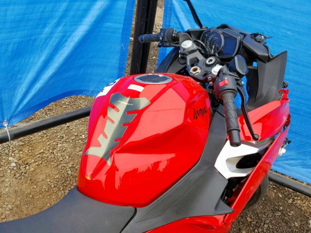 JKAEXKG14KDA29344 - 2019 KAWASAKI EX400 RED photo 5