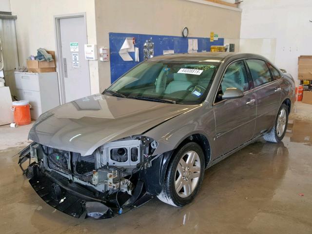 2G1WU58R579234299 - 2007 CHEVROLET IMPALA LTZ GRAY photo 2