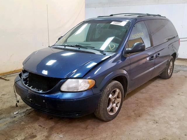 2C4GP44392R711078 - 2002 CHRYSLER TOWN & COU BLUE photo 2