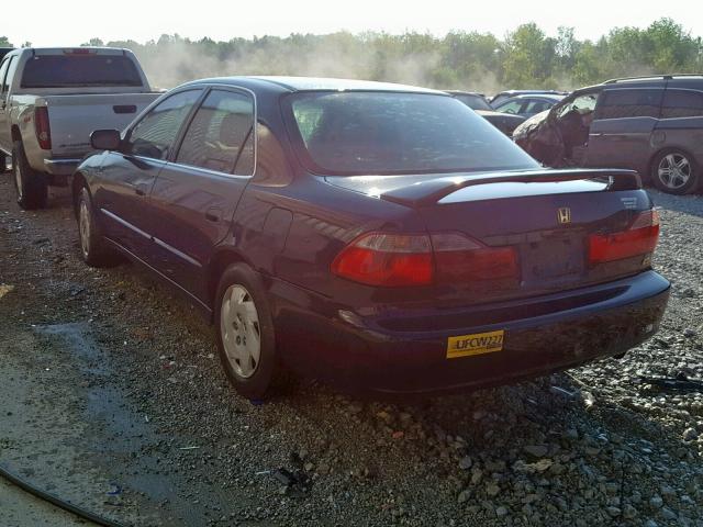 1HGCG164XWA038641 - 1998 HONDA ACCORD LX BLACK photo 3