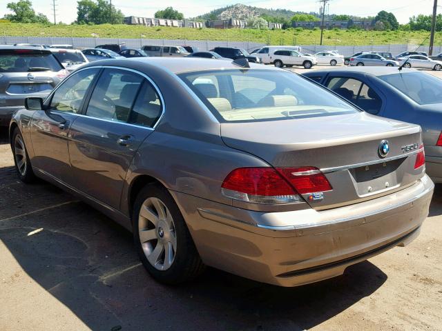 WBAHN83577DT71697 - 2007 BMW 750 BROWN photo 3