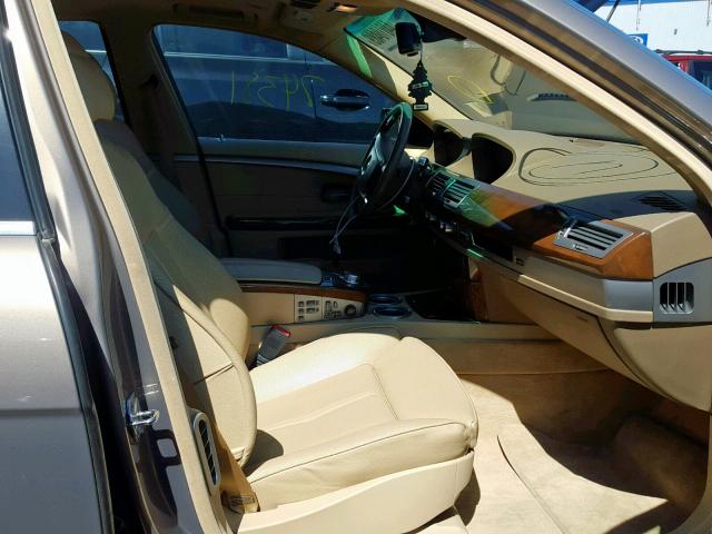 WBAHN83577DT71697 - 2007 BMW 750 BROWN photo 5