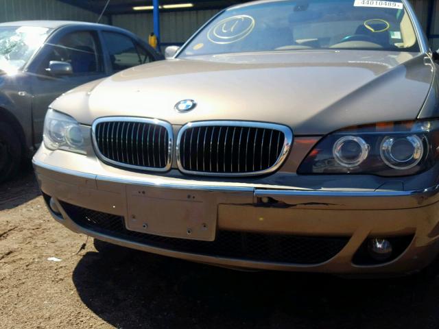 WBAHN83577DT71697 - 2007 BMW 750 BROWN photo 9