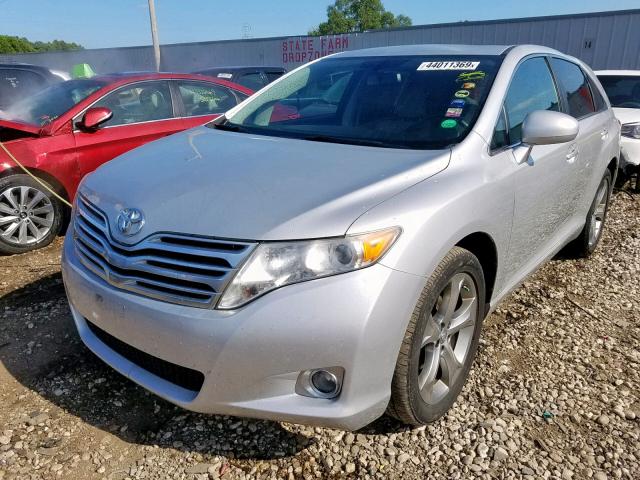 4T3BK3BB2AU026681 - 2010 TOYOTA VENZA SILVER photo 2