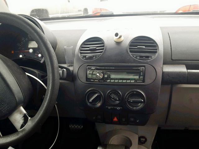 3VWCC21C1YM476885 - 2000 VOLKSWAGEN NEW BEETLE BLACK photo 9