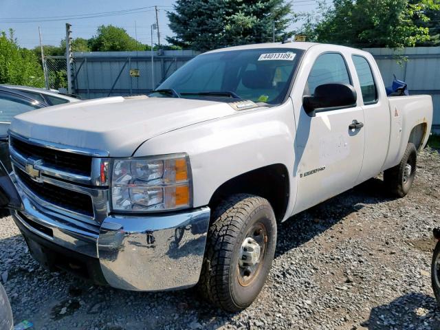 1GCHK49K89E146493 - 2009 CHEVROLET SILVERADO WHITE photo 2