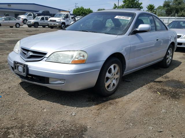 19UYA42431A036706 - 2001 ACURA 3.2CL SILVER photo 2