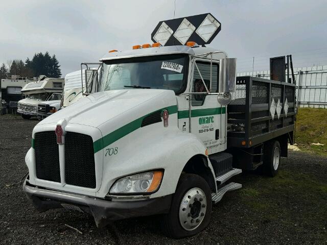 2NKHHM5H5EM398753 - 2014 KENWORTH CONSTRUCTI WHITE photo 2