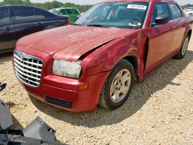 2C3KA43RX8H129981 - 2008 CHRYSLER 300 LX RED photo 9