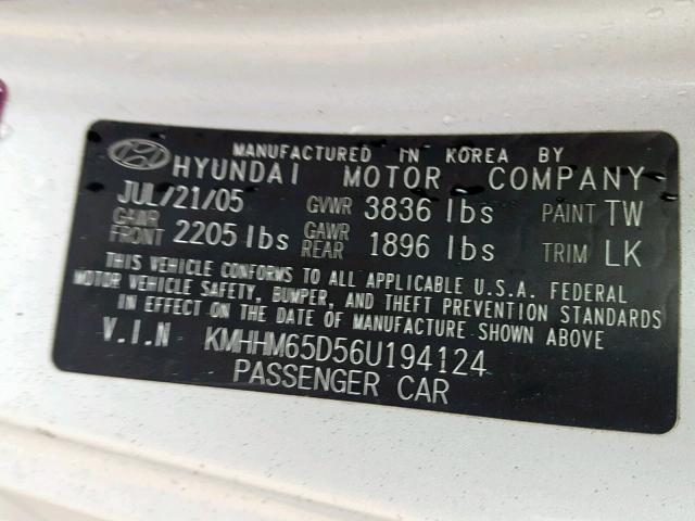 KMHHM65D56U194124 - 2006 HYUNDAI TIBURON GS SILVER photo 10