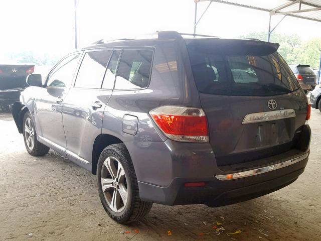 5TDDK3EH6CS094043 - 2012 TOYOTA HIGHLANDER GRAY photo 3