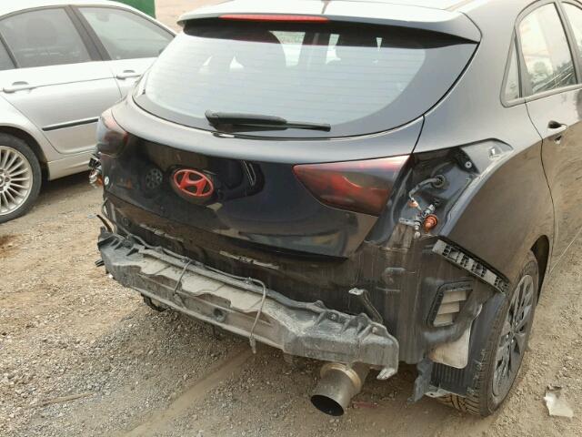 KMHD25LH6GU343694 - 2016 HYUNDAI ELANTRA GT BLACK photo 9