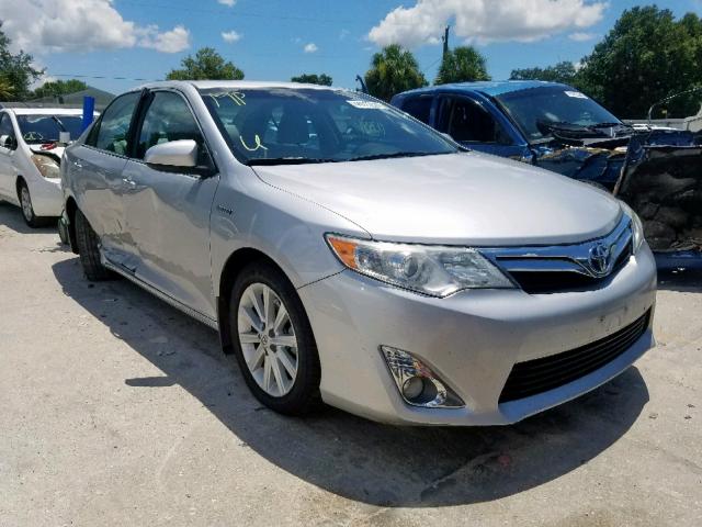 4T1BD1FK0CU016185 - 2012 TOYOTA CAMRY HYBR SILVER photo 1