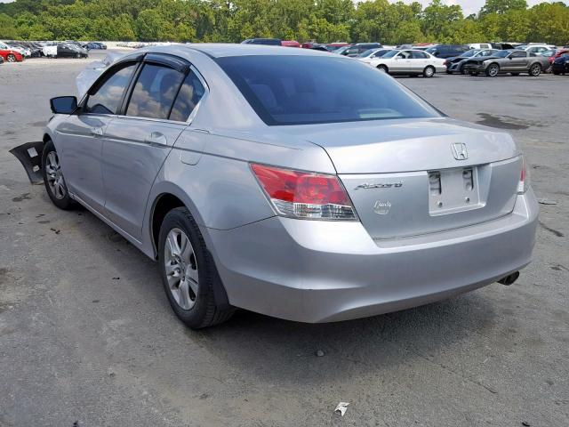 1HGCP2F42AA186765 - 2010 HONDA ACCORD LXP SILVER photo 3