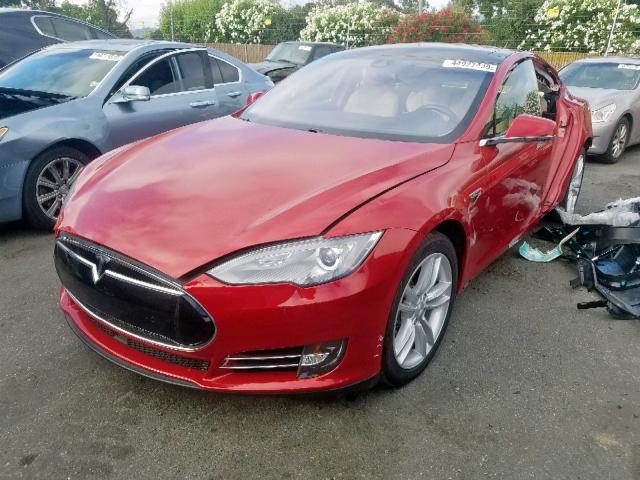 5YJSA1S10EFP56244 - 2014 TESLA MODEL S წითელი ფოტო 2