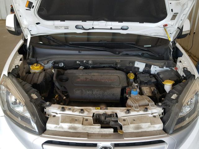 ZFBERFBT9F6955569 - 2015 RAM PROMASTER 白色 照片 7