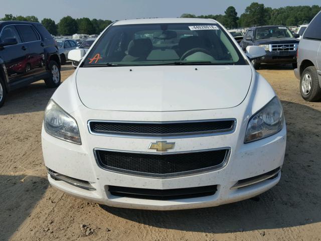 1G1ZC5EB2AF258159 - 2010 CHEVROLET MALIBU 1LT WHITE photo 9