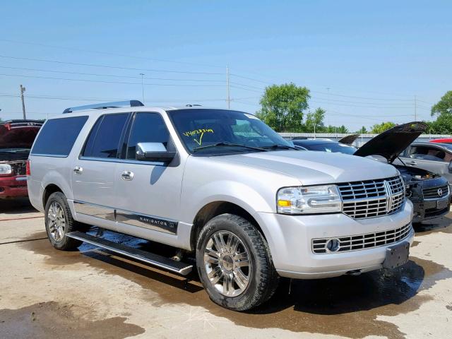 5LMJJ3J57DEL08166 - 2013 LINCOLN NAVIGATOR SILVER photo 1