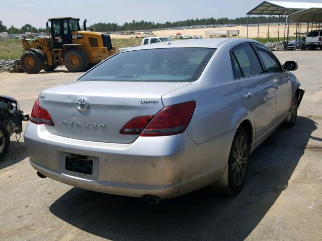 4T1BK36B99U345686 - 2009 TOYOTA AVALON XL GRAY photo 4