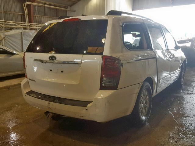 KNDMG4C76C6433174 - 2012 KIA SEDONA LX WHITE photo 4