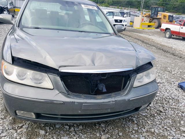 KMHFC46F78A273393 - 2008 HYUNDAI AZERA SE GRAY photo 9