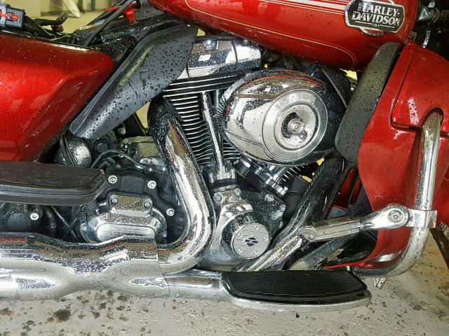 1HD1FCM15CB618722 - 2012 HARLEY-DAVIDSON FLHTCU ULT RED photo 7