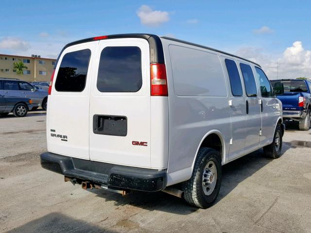 1GTZ7TCG1B1180888 - 2011 GMC SAVANA G35 WHITE photo 4