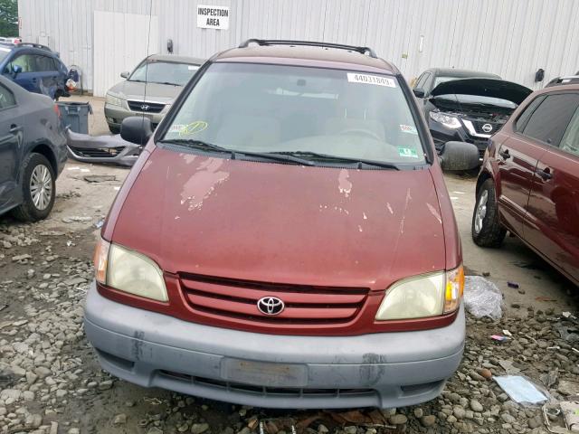 4T3ZF13C81U385449 - 2001 TOYOTA SIENNA LE RED photo 9