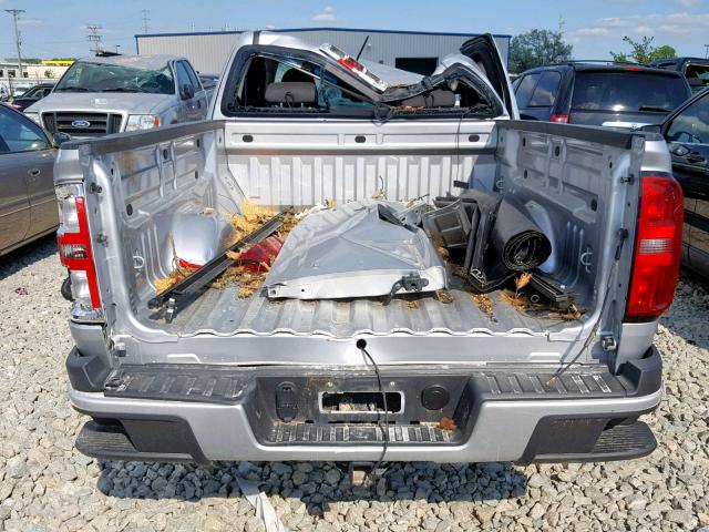 1GCHTCEN3J1127448 - 2018 CHEVROLET COLORADO L SILVER photo 9