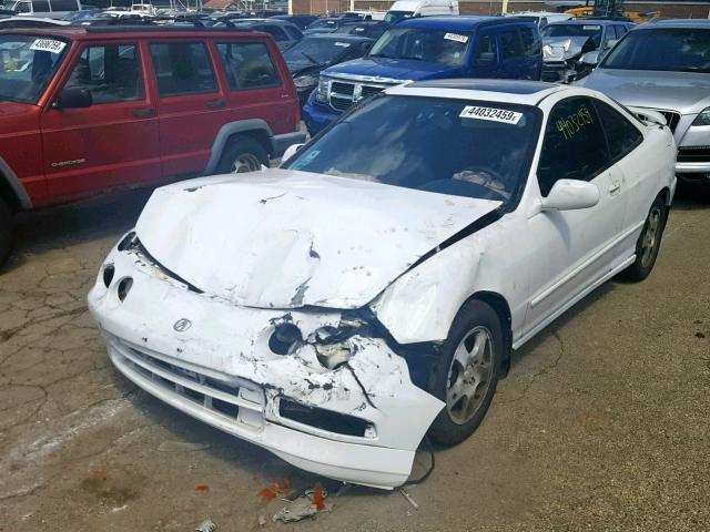 JH4DC4461SS030628 - 1995 ACURA INTEGRA SE WHITE photo 2