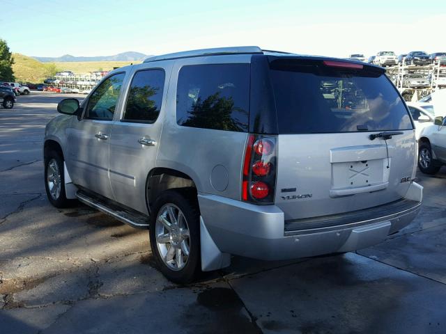 1GKS2EEF1CR229983 - 2012 GMC YUKON DENA SILVER photo 3