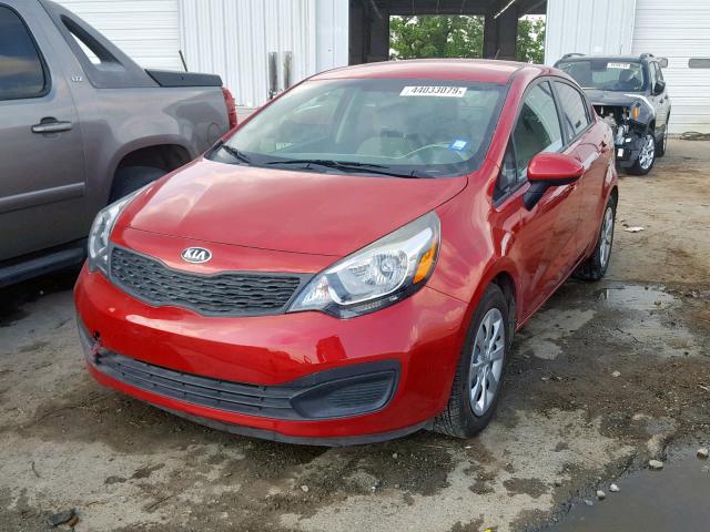 KNADM4A37F6521922 - 2015 KIA RIO LX RED photo 2