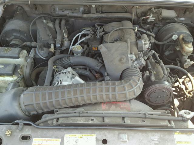 4F4CR16X5VTM03112 - 1997 MAZDA B4000 CAB SILVER photo 7