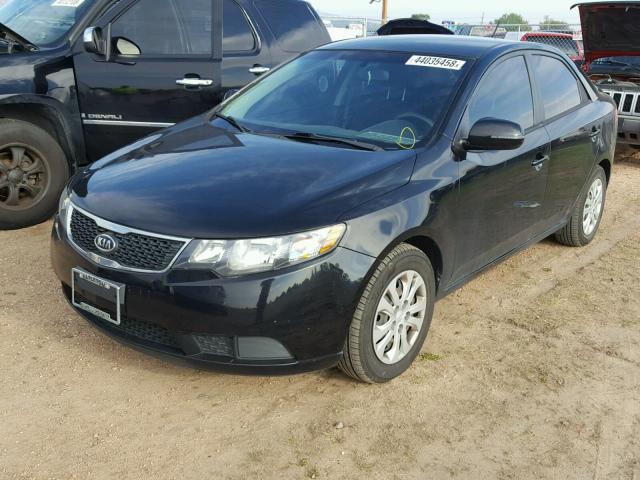 KNAFU4A21B5462303 - 2011 KIA FORTE EX BLACK photo 2